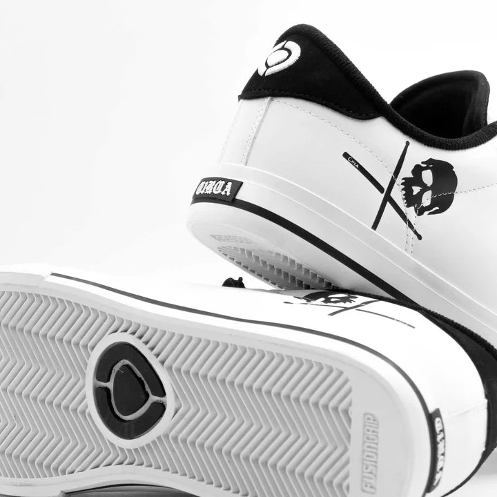 BUCKLER SK-WHITE/BLACK