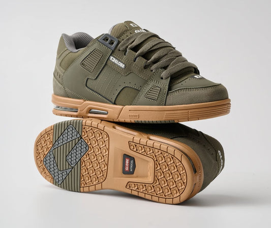 GLOBE SABRE GREEN MILITARY GUM