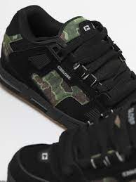 GLOBE SABRE BLACK CAMO